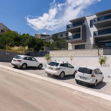 Paradise A&i * Trogir